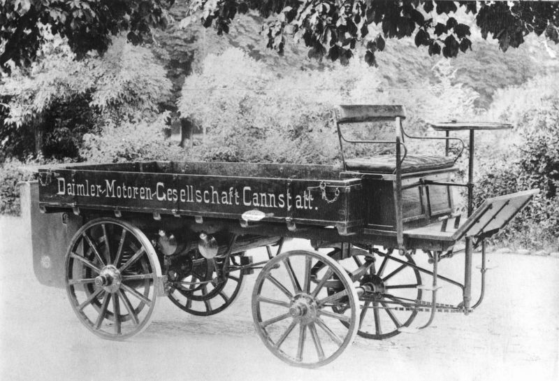 המשאית הראשונה מתוצרת דיימלר, 1896
